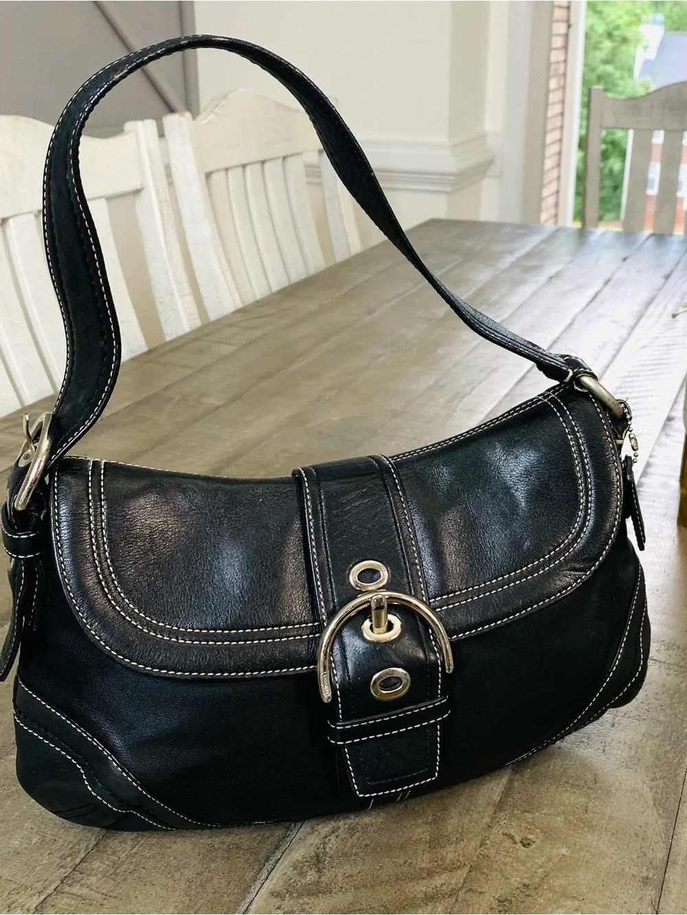 Vintage Coach Soho Y2K Leather Buckle Flap Shoulder Bag Black Hobo F10910